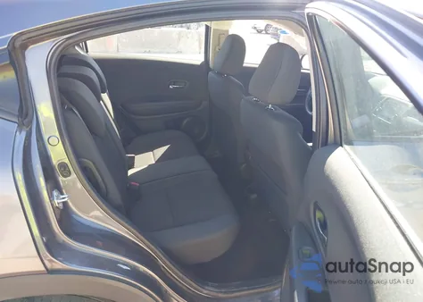 2022 Honda Hr-V 2Wd Lx from USA, damaged, VIN 3CZRU5H30NM721117